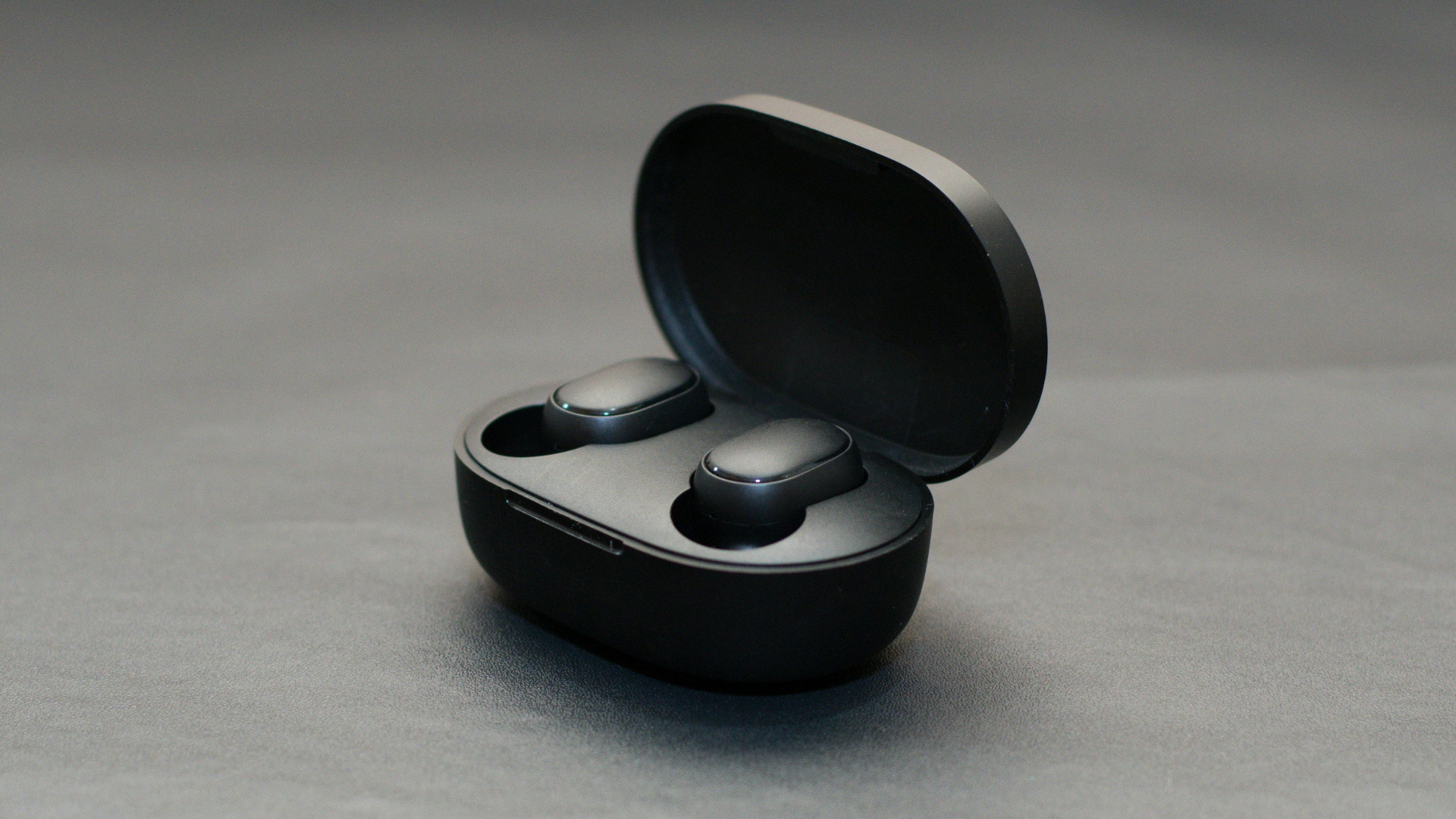 Rs 125 Only On Thespark Shop Batman Style Wireless BT Earbuds